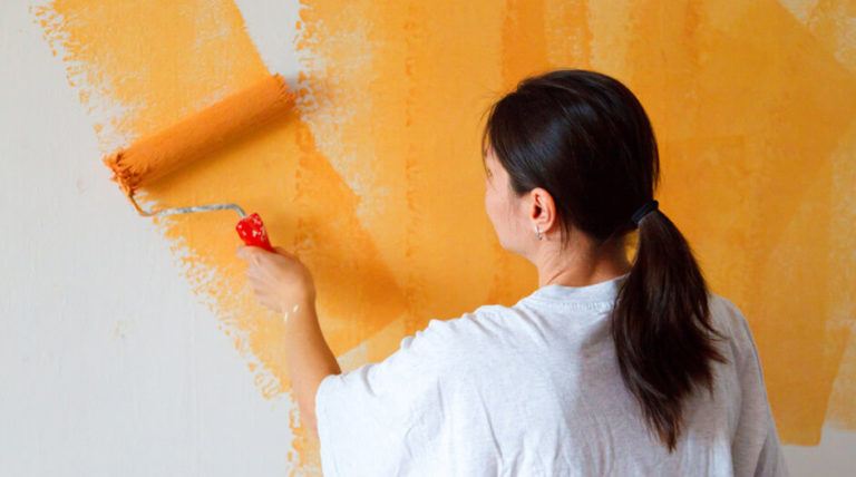 Wände farbig streichen: Tipps & Tricks für Farben, Streifen und Muster